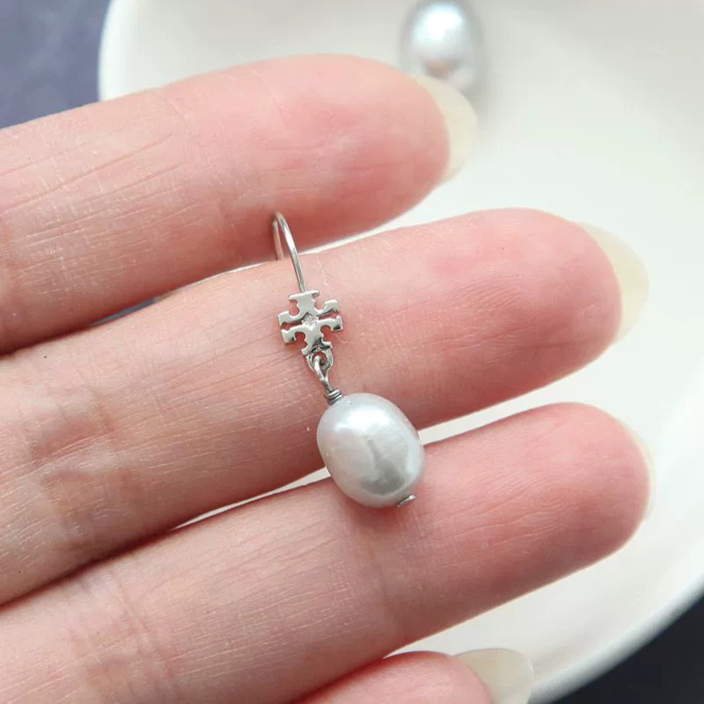 Tory Burch White Gold Freshwater Pearl Gray Pearl Small Earrings